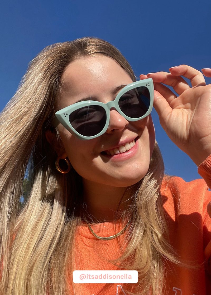 Thick Cat-Eye Frames - Image 2